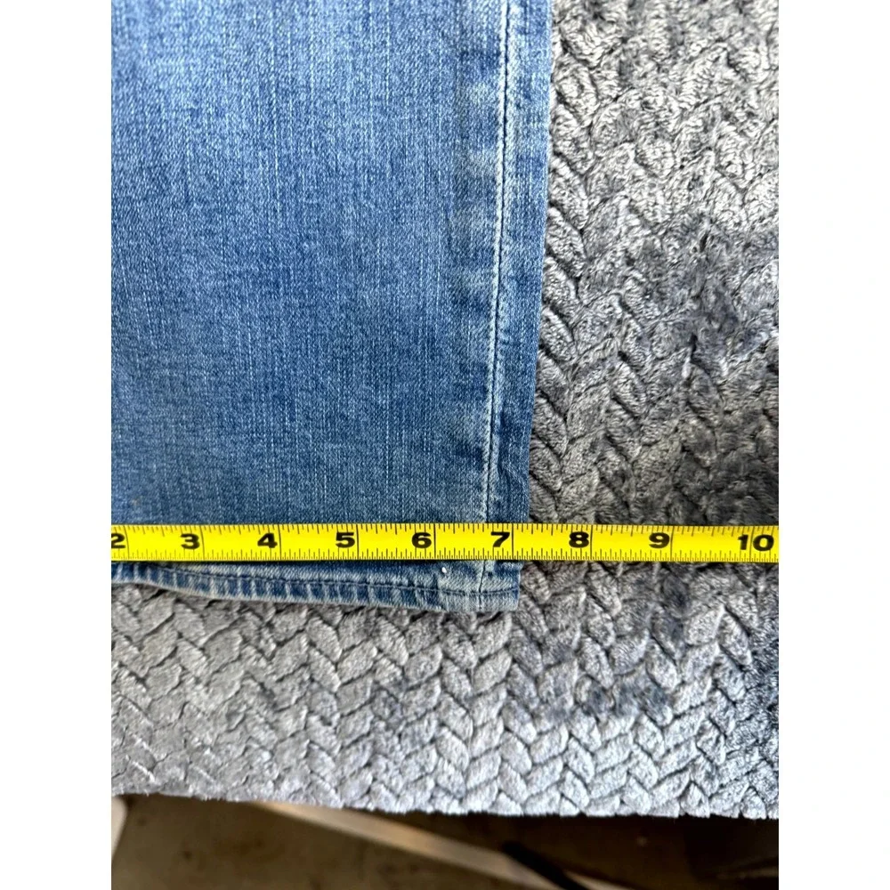 Levi's 502 Straight‎ Jeans Mens 34x32 Blue Whiskering Denim Mid Rise Distressed